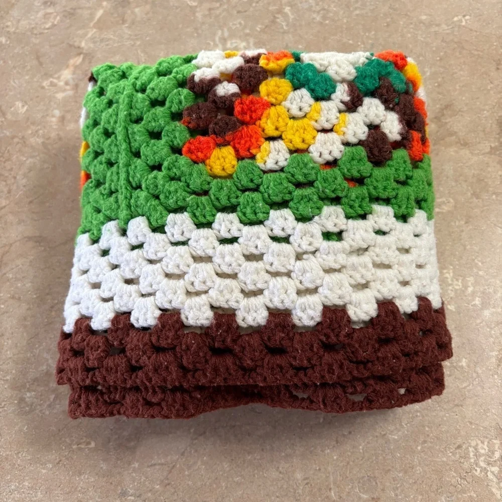 Vintage Handmade Orange/Yellow/Brown/Green 1970s Crochet Short Table Runner
